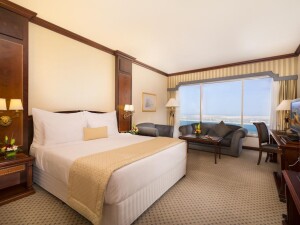 corniche hotel