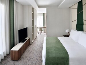 movenpick hotel apartments