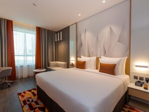 flora inn dubai airport hotel