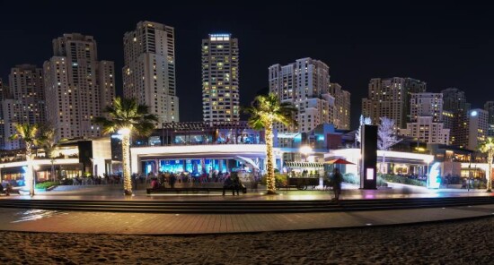 Jumeirah, lusso e spiagge mondane sulla costa di Dubai