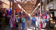 Souk di Bur Dubai foto di Sebastian Wilke via flickr