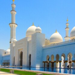 Sheikh Zayed: La Grande Moschea di Abu Dhabi