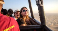 Tour in mongolfiera sul deserto