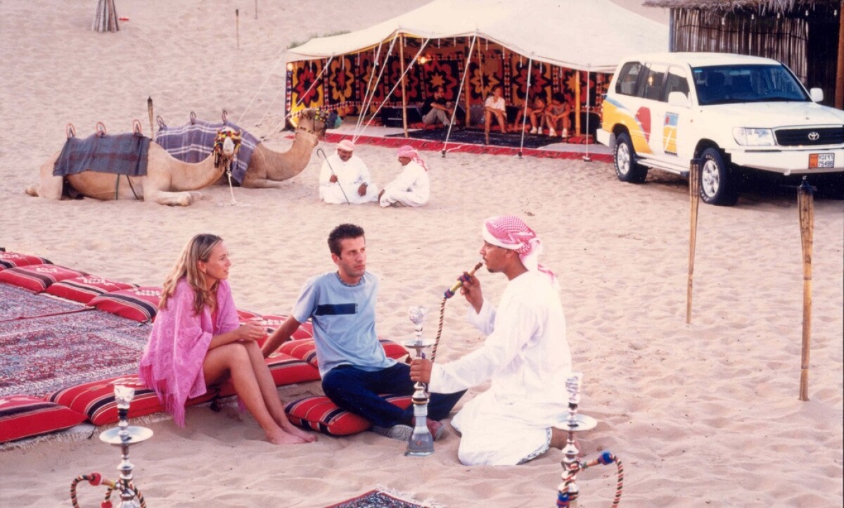 Trascorri un San Valentino indimenticabile nel deserto di Dubai: safari, tramonti dorati e una notte sotto le stelle