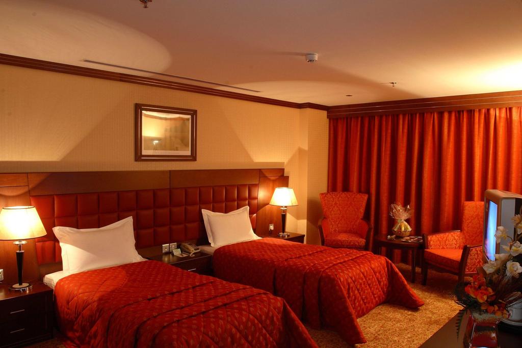 grand central hotel